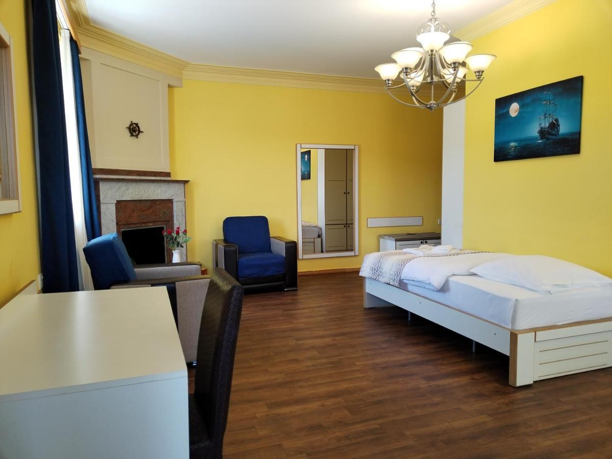 Hotel Blissdom Tiflis Exterior foto