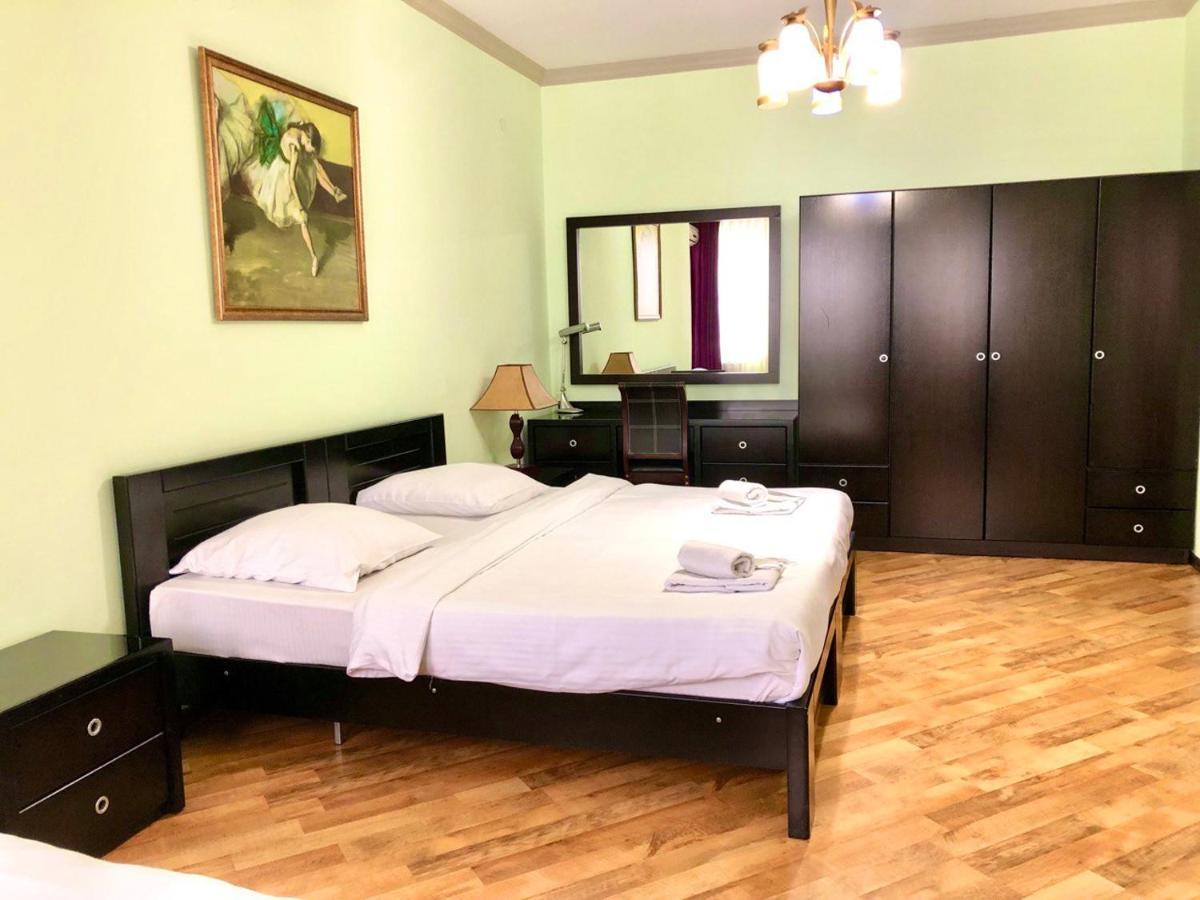 Hotel Blissdom Tiflis Exterior foto