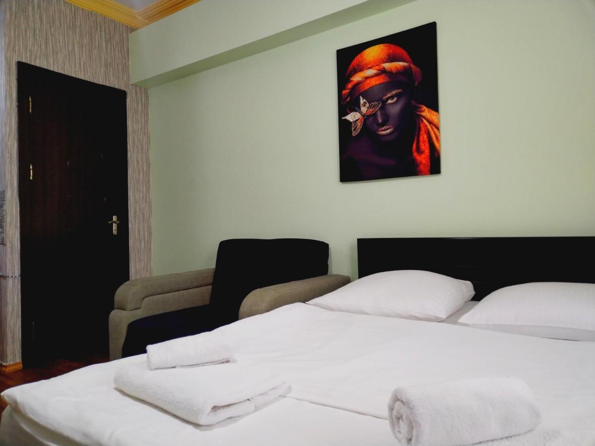 Hotel Blissdom Tiflis Exterior foto