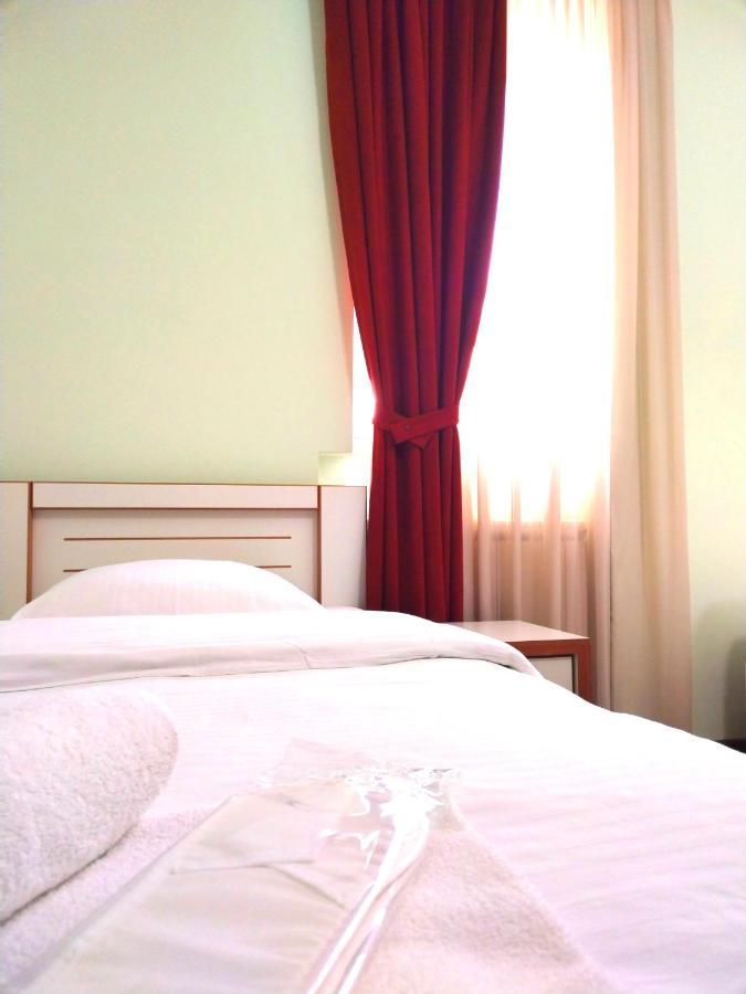 Hotel Blissdom Tiflis Exterior foto
