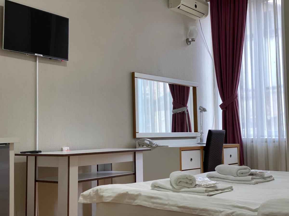 Hotel Blissdom Tiflis Exterior foto