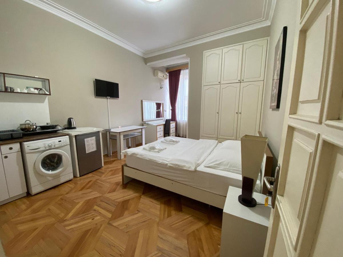 Hotel Blissdom Tiflis Exterior foto